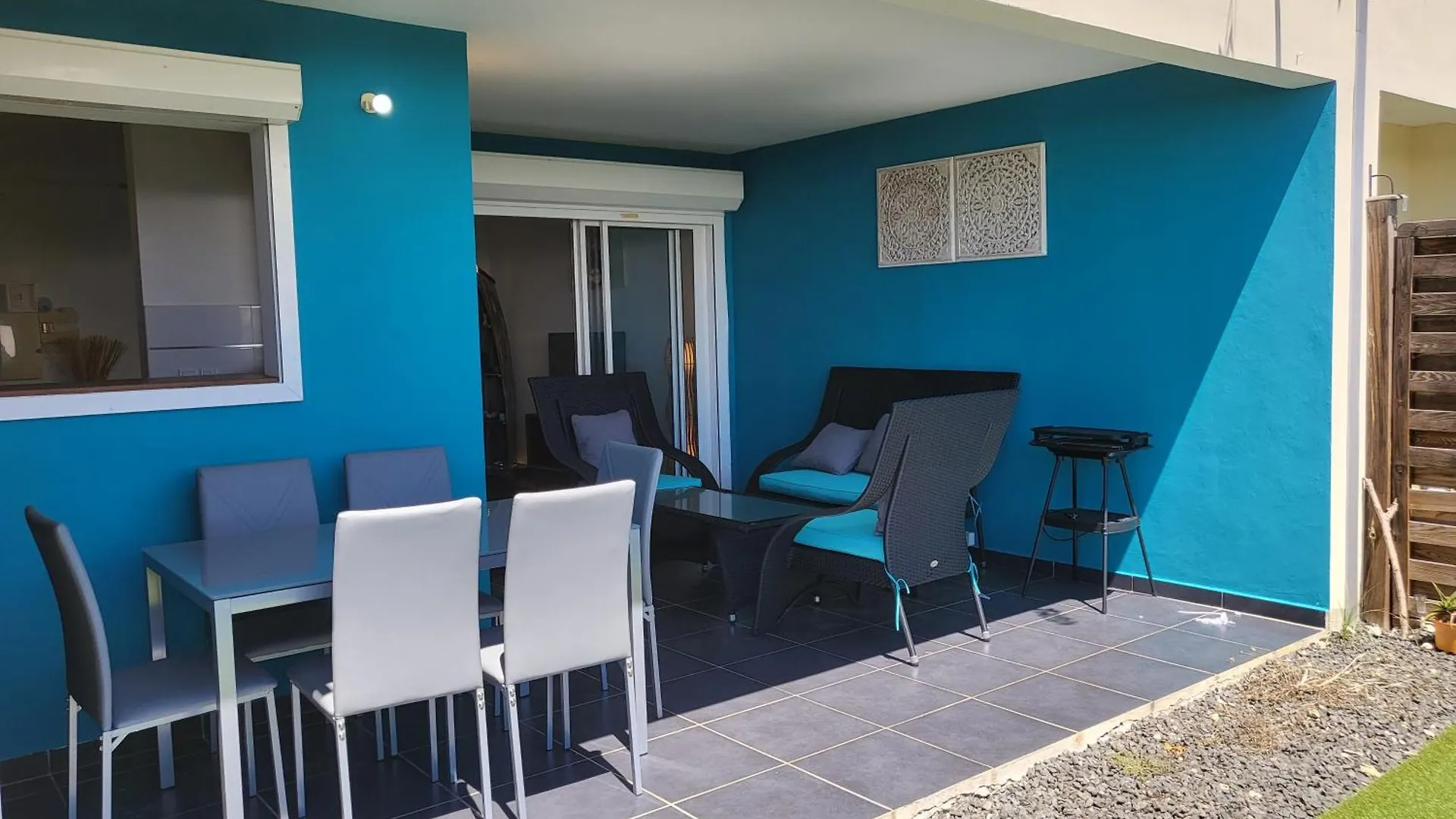 Appartement Spacieux Moderne Lumineux Avec Grand Jardin Dans Residence Avec Piscine Le Gosier  Guadeloupe