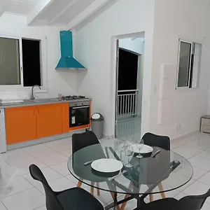  Appartement Maison Dans Les Hauteurs
